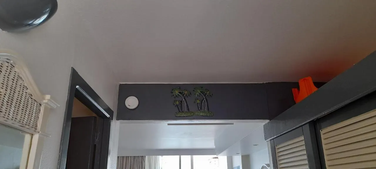 Appartement Studio pieds dans l'eau à Le Gosier