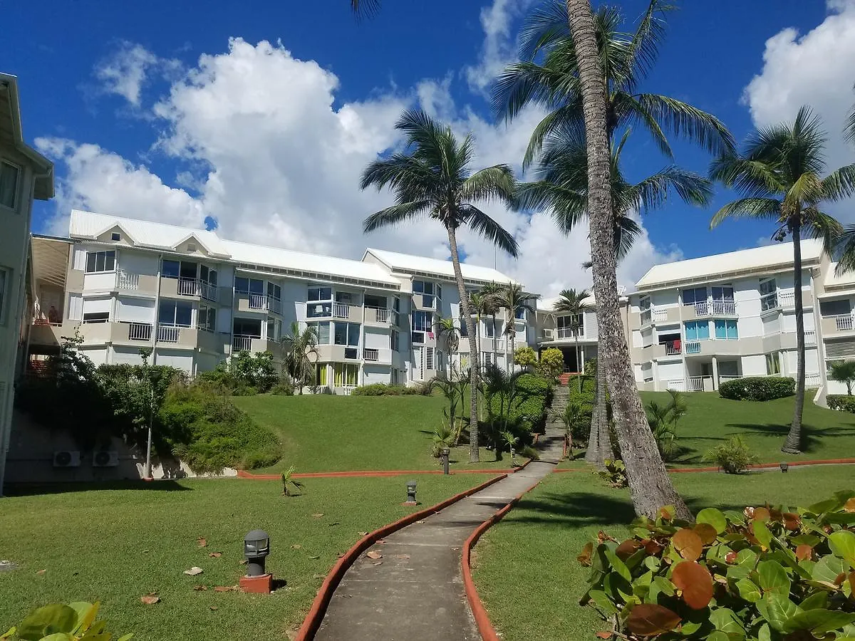 Appartement Studio pieds dans l'eau à Le Gosier  Guadeloupe