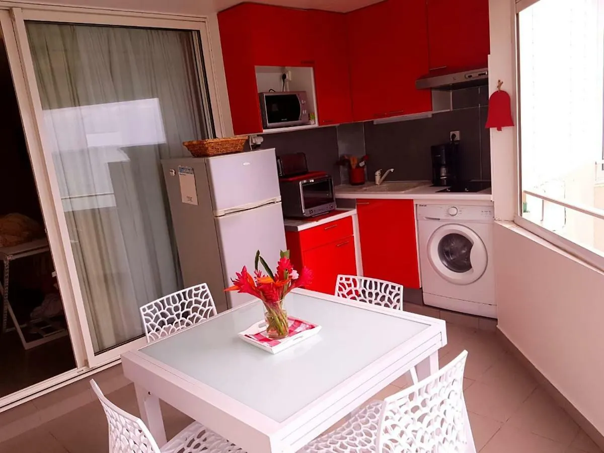 Appartement Studio pieds dans l'eau à Le Gosier