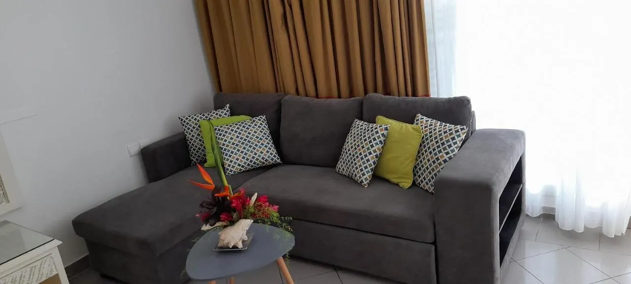 Studio Pieds Dans L'Eau Apartment Le Gosier  Guadeloupe